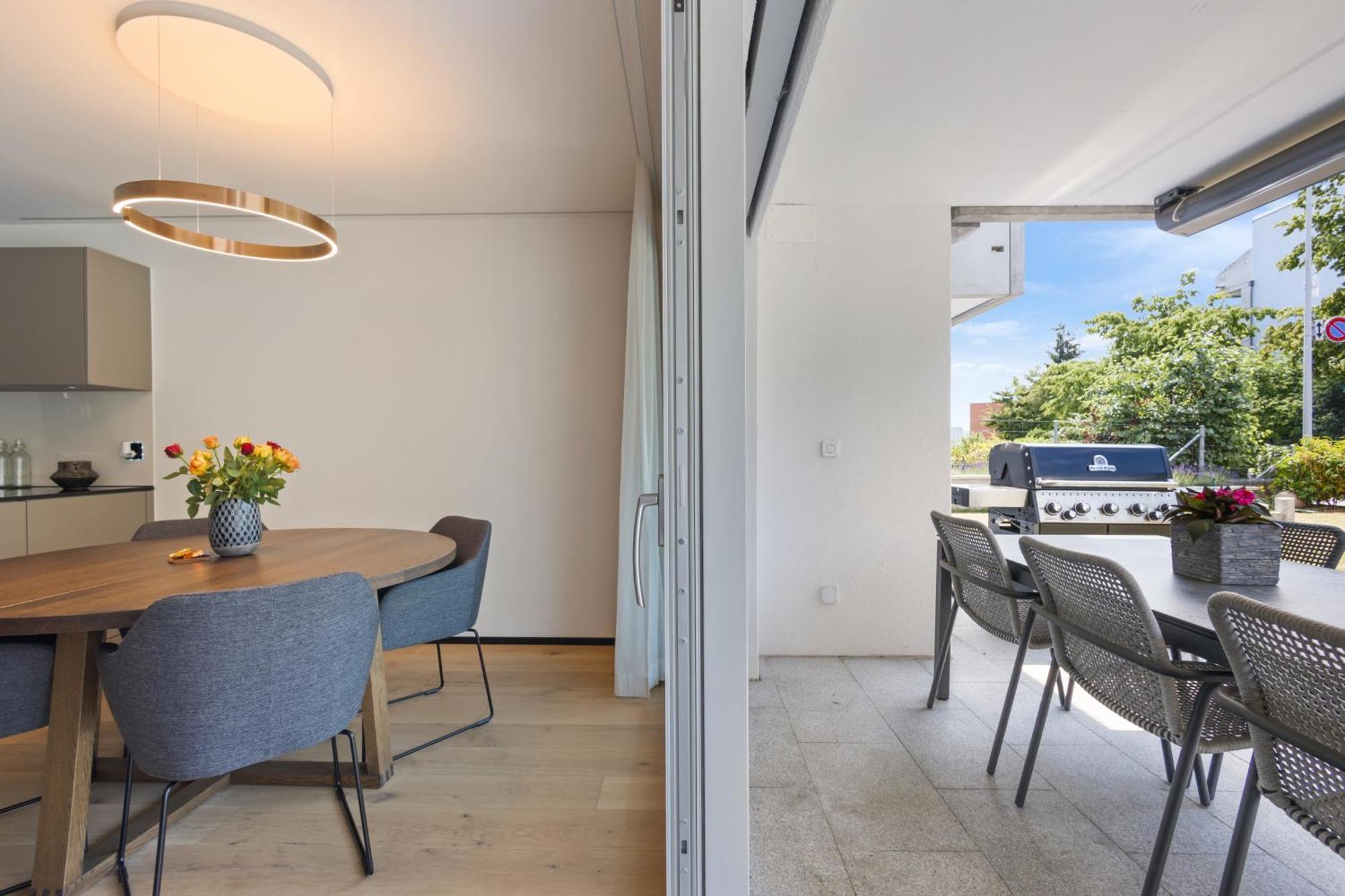 The R Apartment Zugerberg - Ev Wallbox - Terrasse Geroldswil Ngoại thất bức ảnh